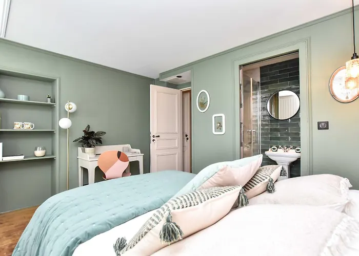 Charming 3br Apt- Montorgueil Republique * باريس